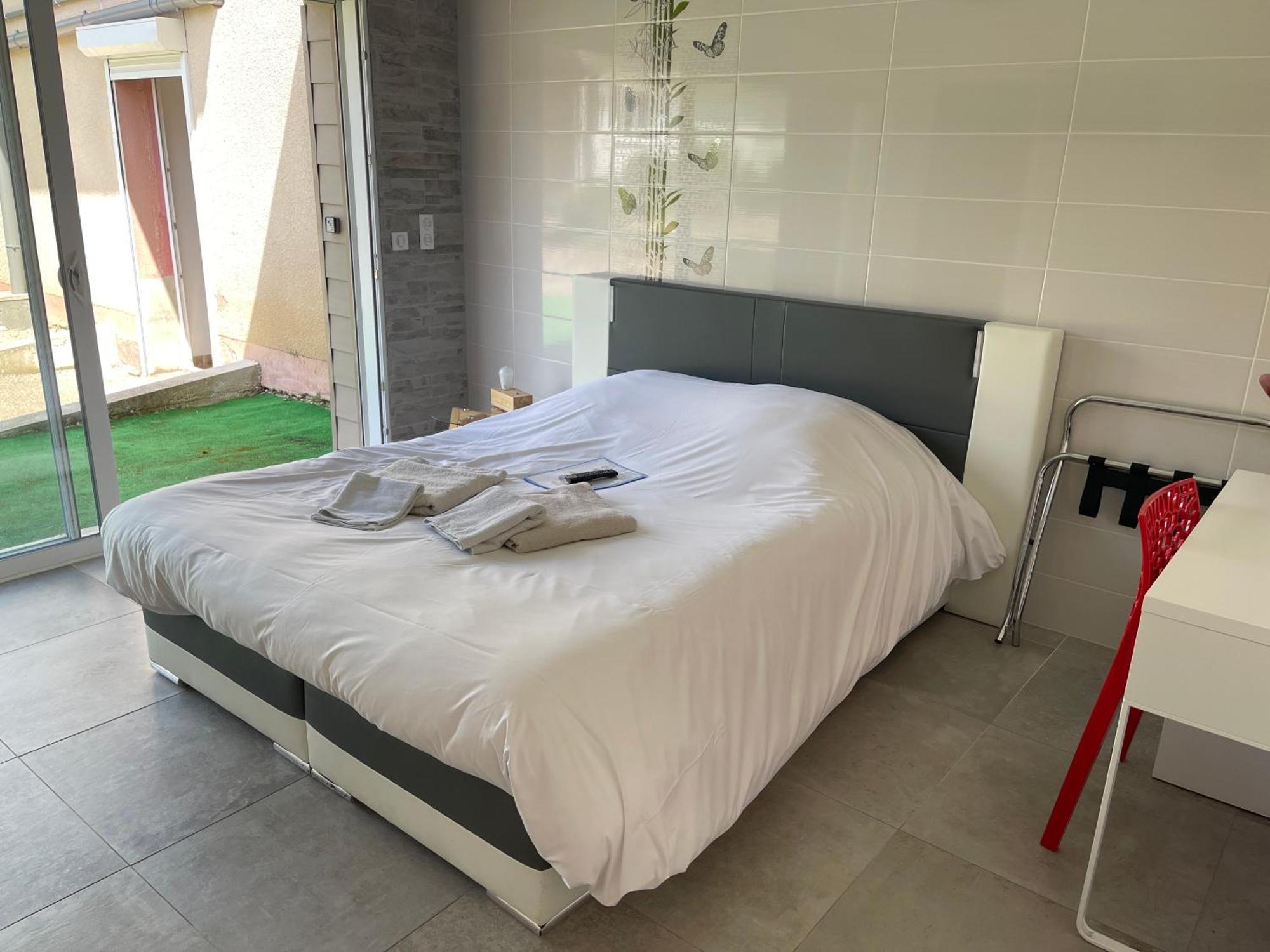 Auberge Saint Fergeux Gionges Bagian luar foto